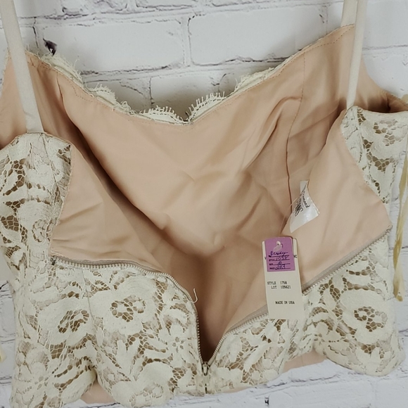 Dessy Creations Ivory Camisole - Picture 3 of 12